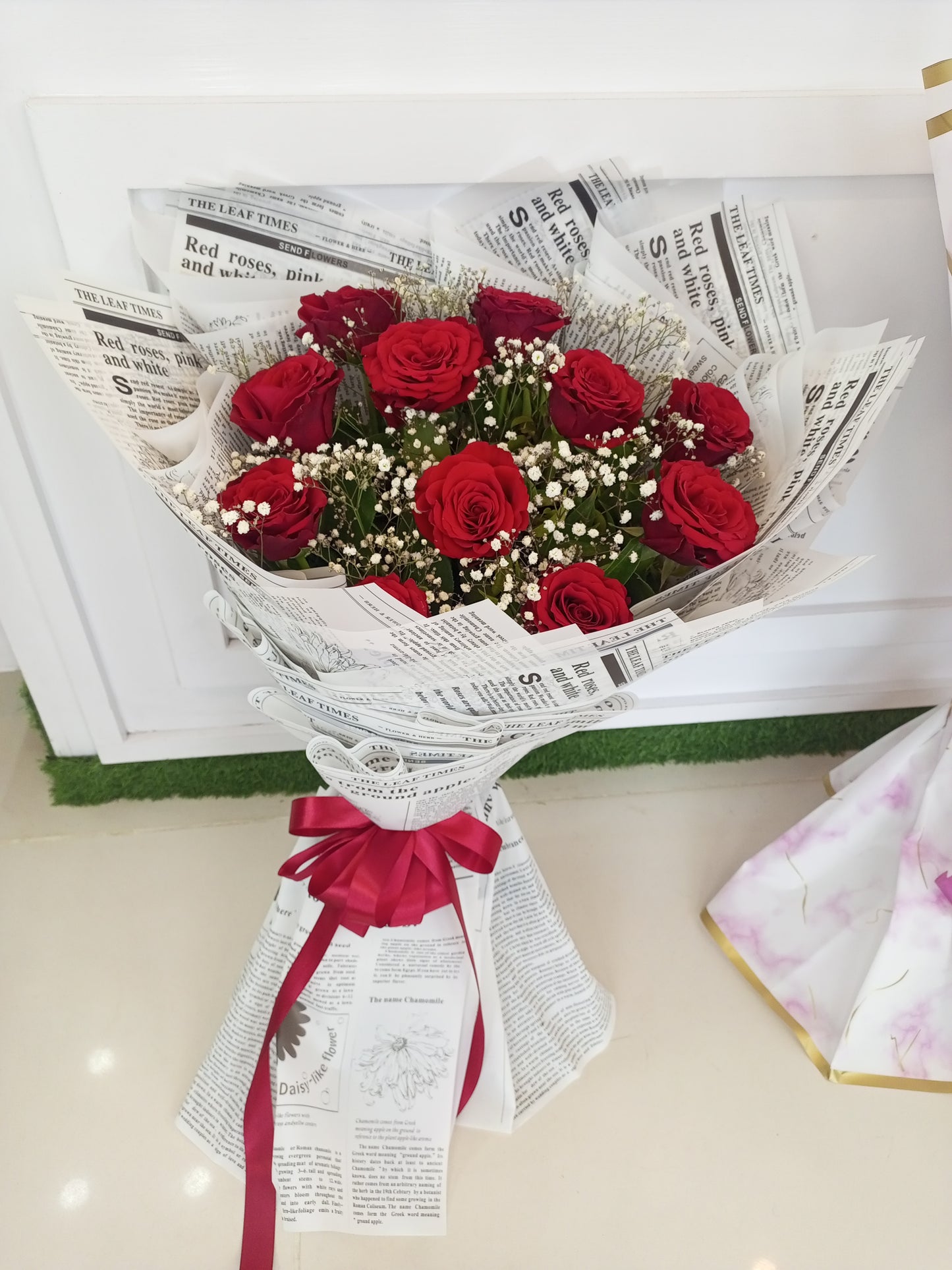 Imported rose and Baby's Breath Flower bouquet