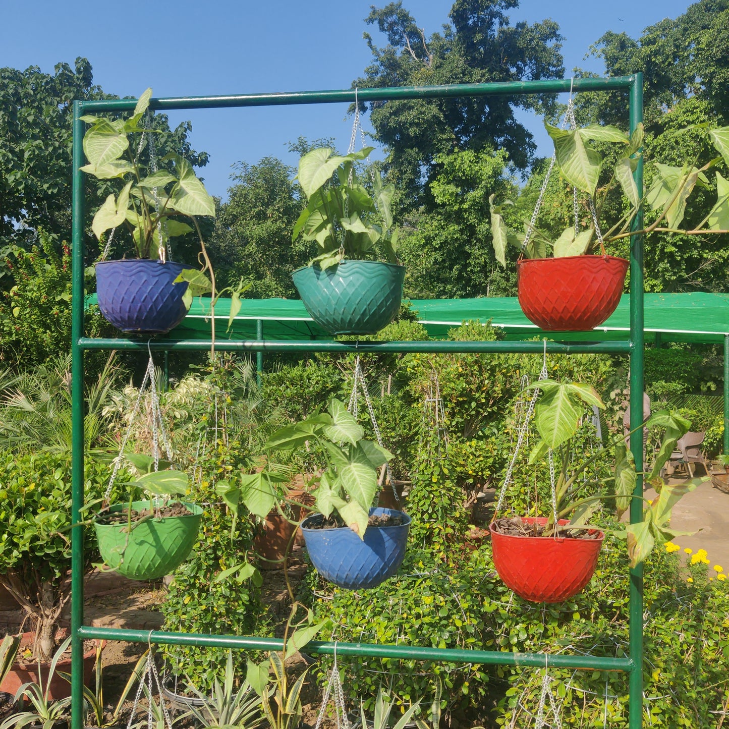 Big hanging pots